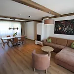 Alpinegold Residenz Hotel apartamentowy