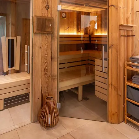 Alpinegold Residenz Apart Otel 4*